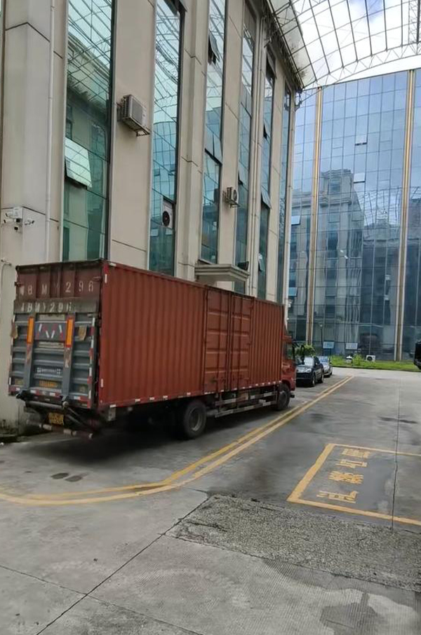 整车发运保交付 汇云海科技完成自卷网产品批量出库